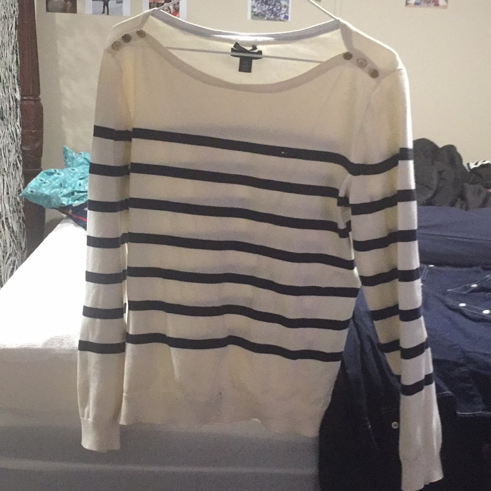 Tommy Hilfiger sweater